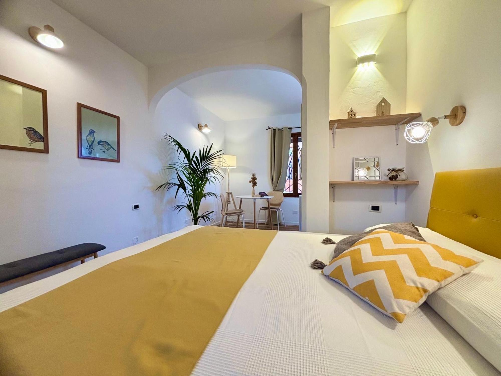 Residence La Rosa Loiri Porto San Paolo Exterior foto